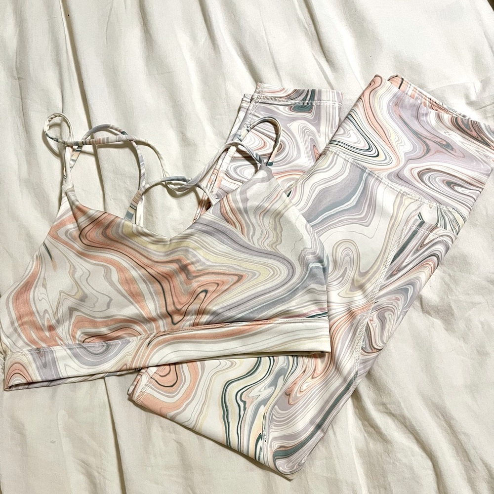 Old Navy Groovy Print Activewear Set